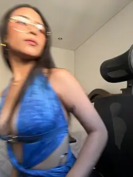 CatadeLuca's Live XXX Chat
