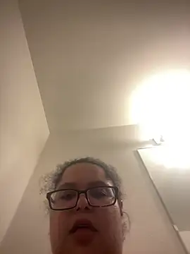 wishuhope4's Webcam Show