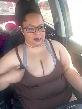 wishuhope4 Show in webcam