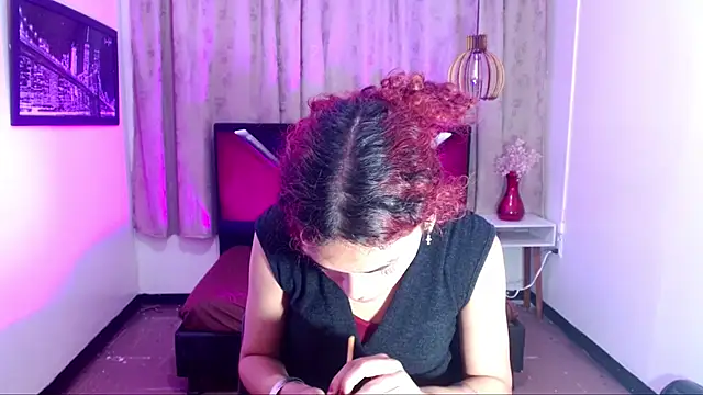 luisa__torresのウェブカメラショー