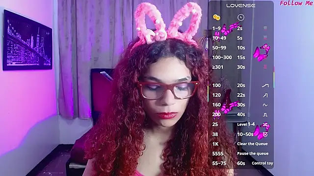 luisa__torres Adlı Modelin Web Kamerası Şovu