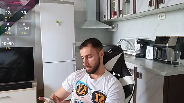 عرض كام RyanStorm_