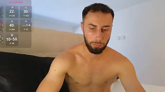 XXX chat uživo modela RyanStorm_