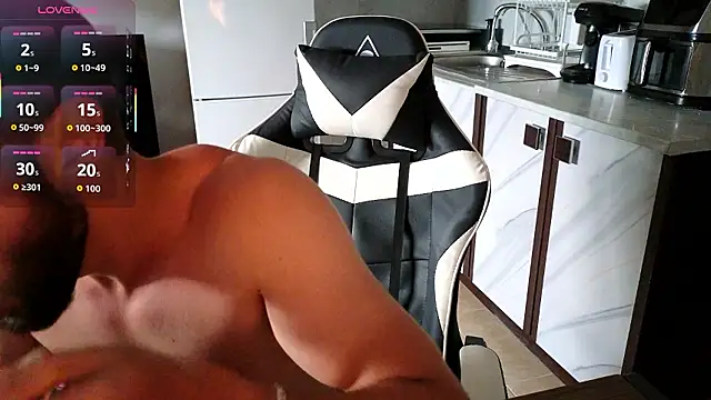 RyanStorm_ Webcam-Show