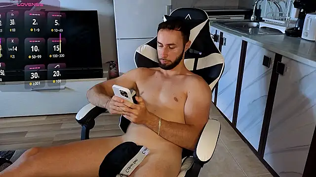 RyanStorm_ Webcam show