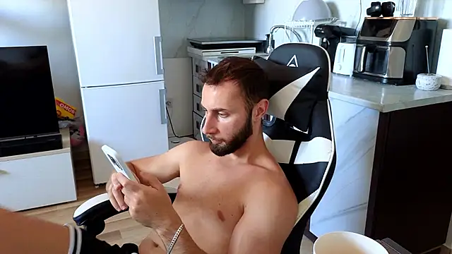 عرض كام RyanStorm_