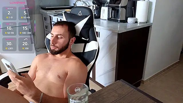 RyanStorm_ Webcam show