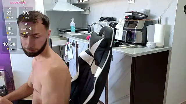 RyanStorm_ Webcam-Show