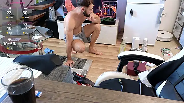 RyanStorm_: διαδικτυακό σόου στην κάμερα
