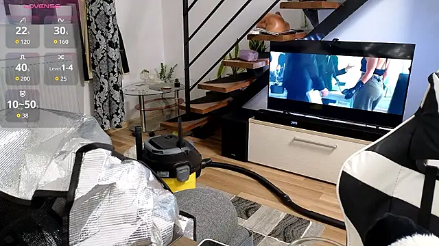 RyanStorm_n Webbikameraesitys