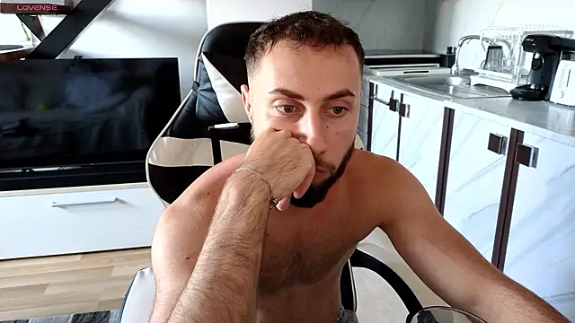RyanStorm_ Webcam show