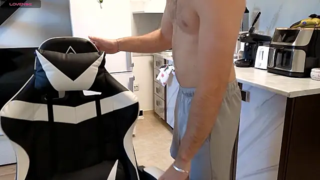 RyanStorm_ XXX чат на живо