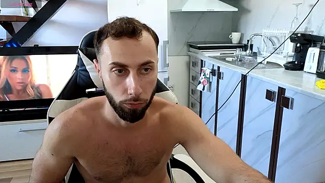 RyanStorm_ Show in webcam