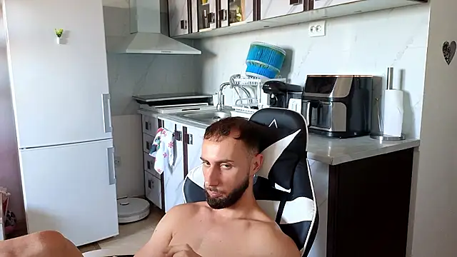 عرض كام RyanStorm_