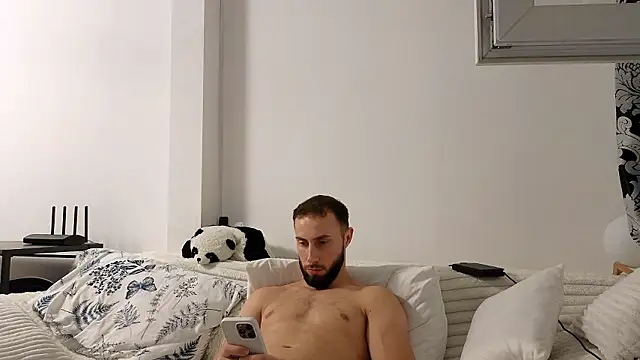 عرض كام RyanStorm_