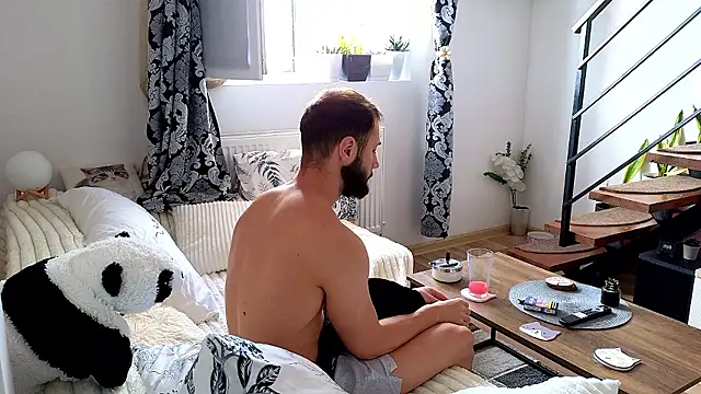RyanStorm_n Webbikameraesitys
