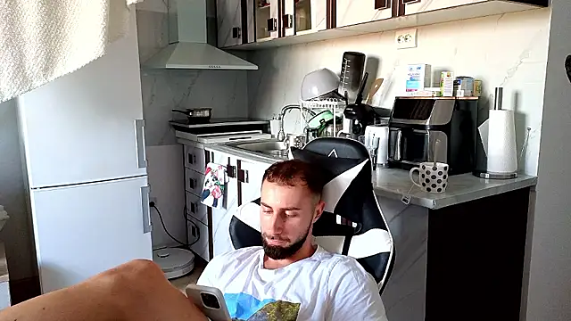 RyanStorm_n Webbikameraesitys