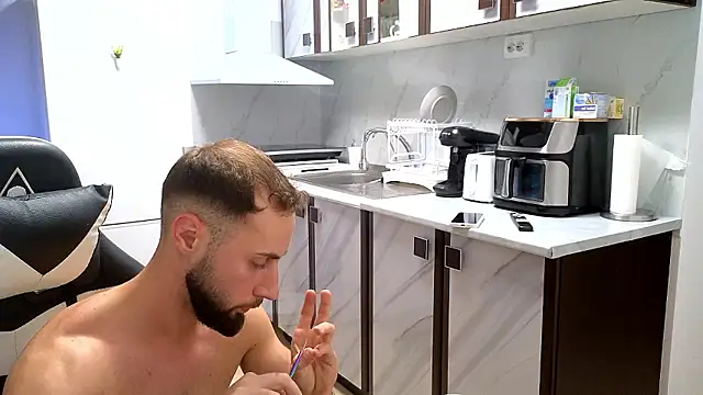RyanStorm_ Show Webcam
