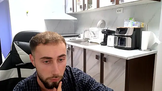 RyanStorm_ Webcam-Show