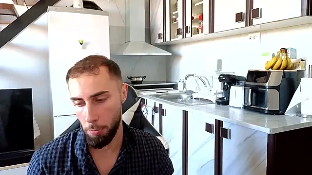 Chat XXX en directo de RyanStorm_