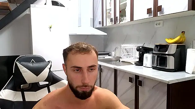 הופעת וובקאם של RyanStorm_