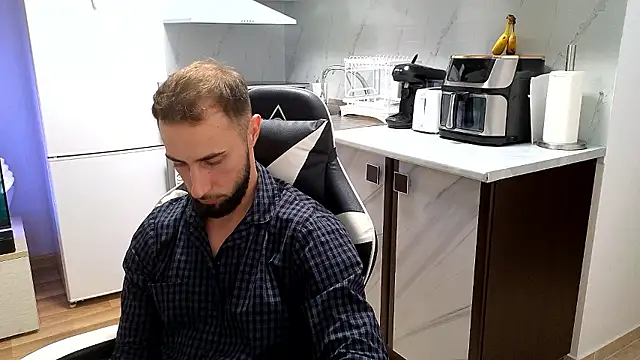 RyanStorm_ Webcam show