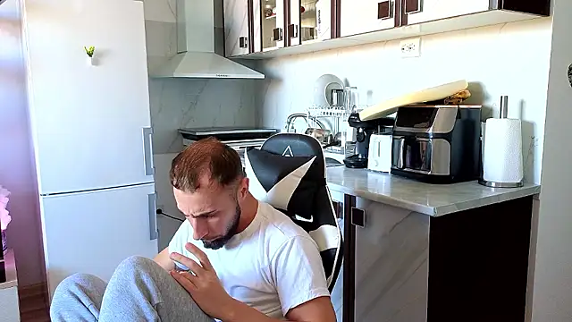 RyanStorm_ Webcam show