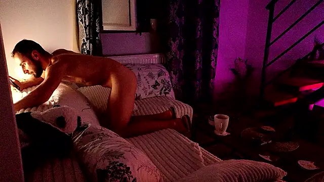 RyanStorm_ Show in webcam