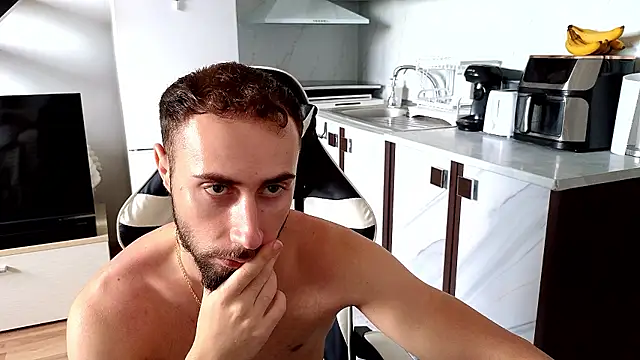 RyanStorm_ Webcam-Show
