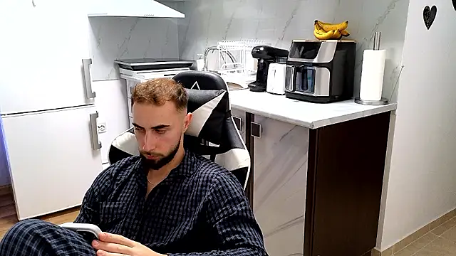 RyanStorm_ Webcam show