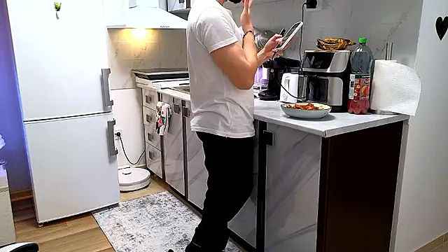 RyanStorm_'s Live XXX Chat