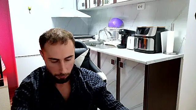 RyanStorm_ 在線直播表演