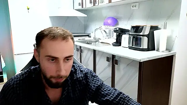 הופעת וובקאם של RyanStorm_