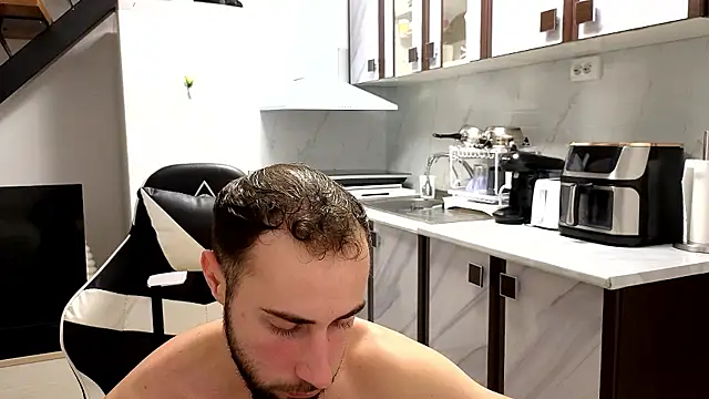 Pokazy przed kamerką – RyanStorm_