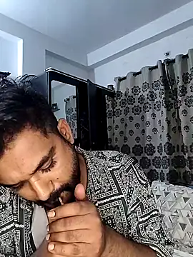 avi007p's Webcam Show