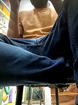 avi007p webcam show