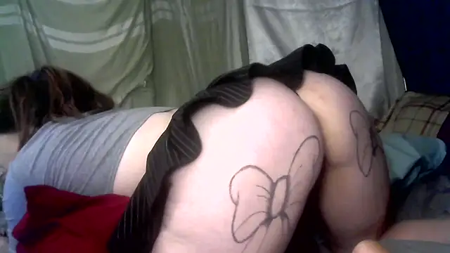 Show webcam de NaughtyIzzy4U