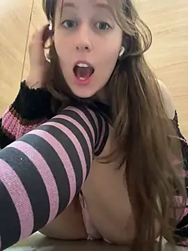 FroggyAnna – webcam-show
