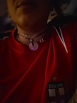 Delish_Lilith élő XXX-chatje