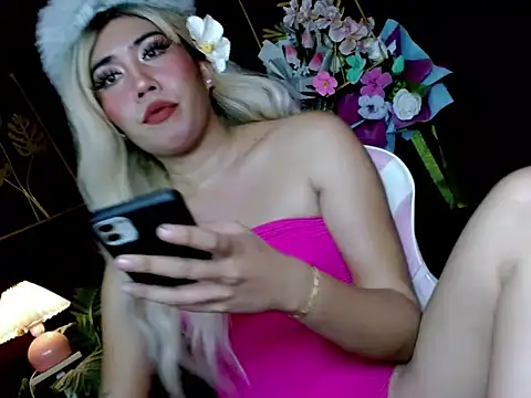 Sexycock_kerara Webcam-Show