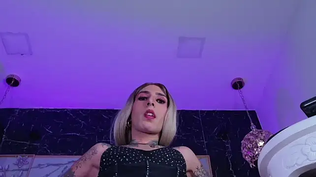 Isabella_Haddad's Webcam Show