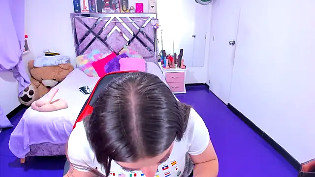 Luna_Analya Chat XXX in diretta