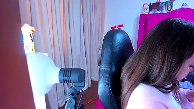 Luna_Analya's Live XXX Chat