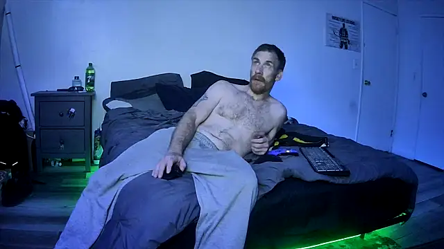 Tiggitytomociti's Webcam Show