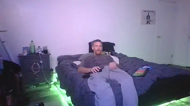 Tiggitytomociti's Webcam Show
