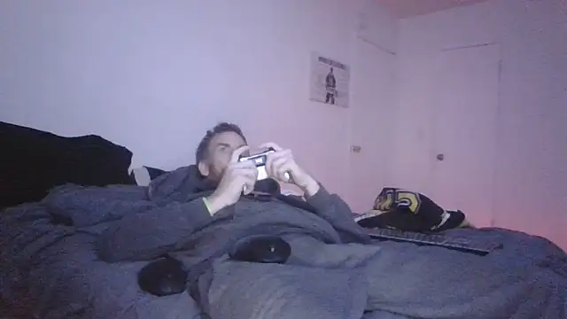 Tiggitytomociti's Webcam Show
