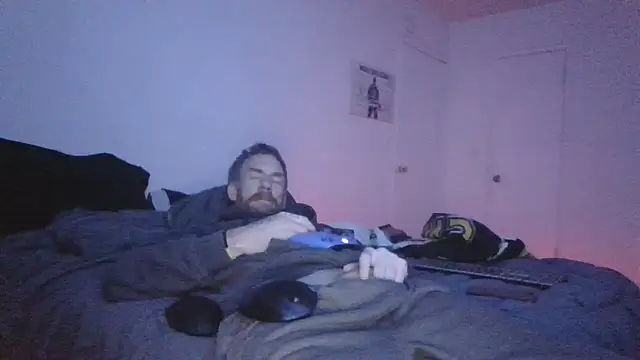 Tiggitytomociti's Webcam Show