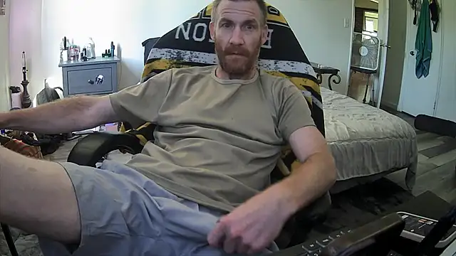 Tiggitytomociti's Webcam Show