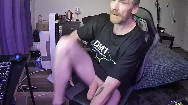 Tiggitytomociti 网络视讯表演