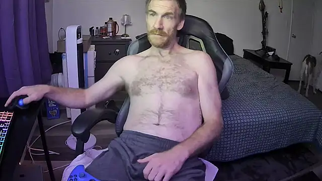 Tiggitytomociti webkamerás műsora